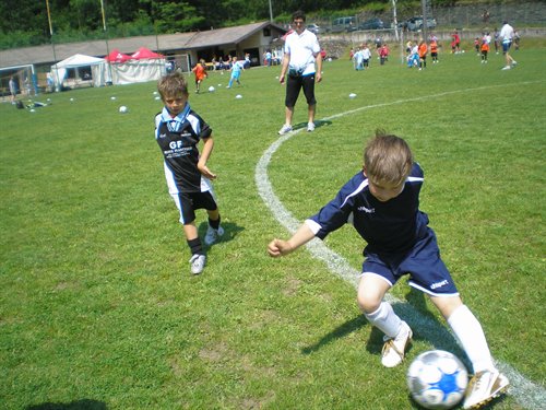 ragazzi della scuola calcio